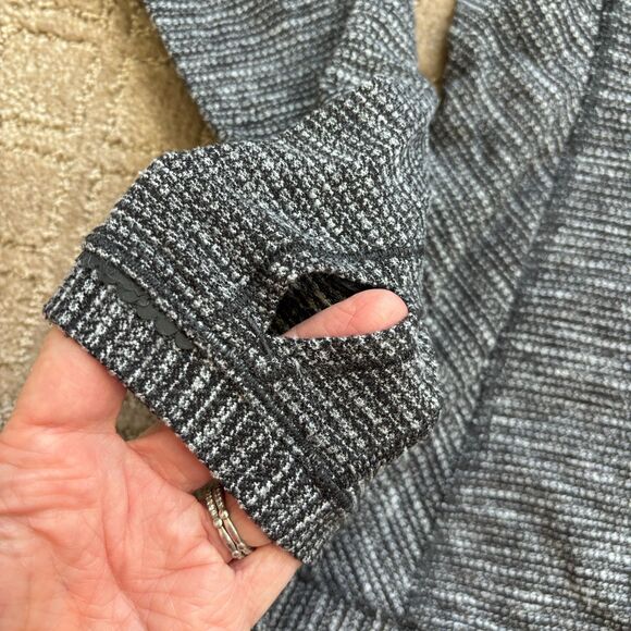 Lululemon Race Your Pace Long Sleeve Running Shirt Women's 6 Gray/Black Gym Run - Picture 3 of 8